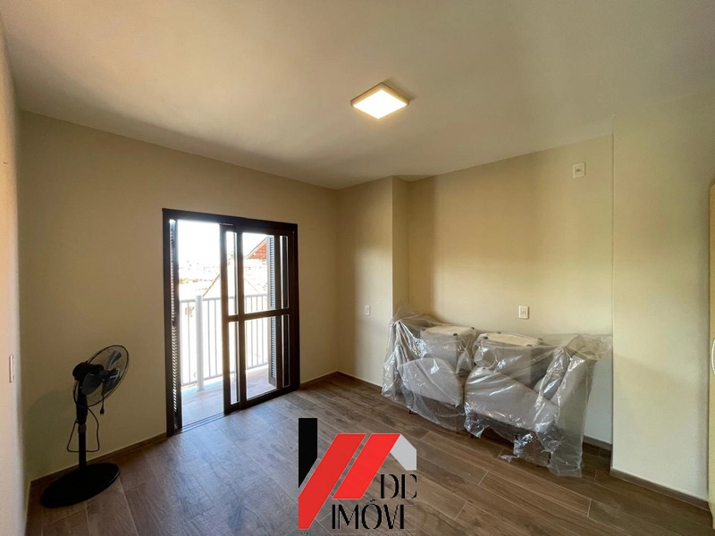 PARA VOCÊ QUE TEM FAMILIA GRANDE. SOBRADO COM 4 DORM, 3 QUADRAS DO MAR: 25ª foto da galeria de imagens do imóvel