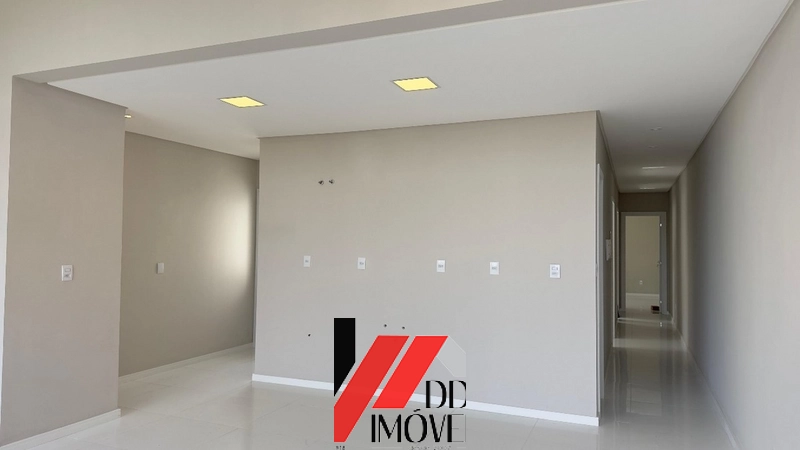 CASA NOVA LADO MAR NO JARDIM BEIRA MAR: 3ª foto da galeria de imagens do imóvel