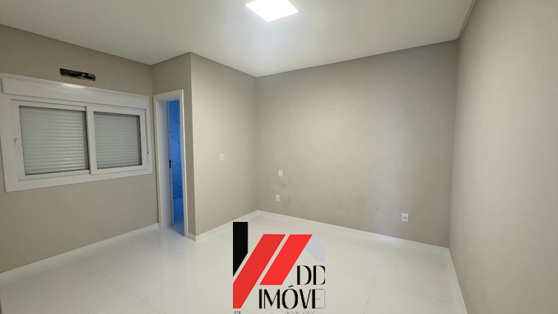 CASA NOVA LADO MAR NO JARDIM BEIRA MAR: 9ª foto da galeria de imagens do imóvel