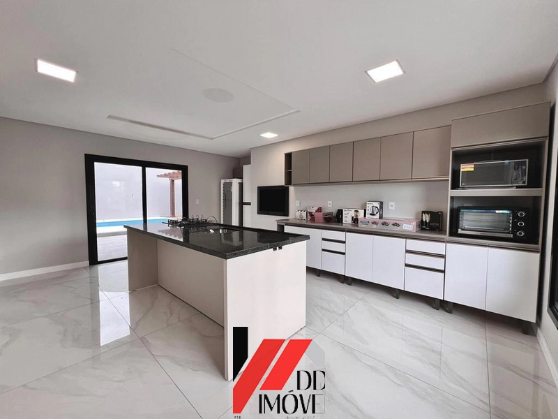 CASA MUITO BEM LOCALIZADA !!!!: 8ª foto da galeria de imagens do imóvel