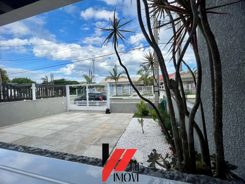 CASA COM PISCINA A VENDA EM CAPÃO DA CANOA: 8ª foto da galeria de imagens do imóvel