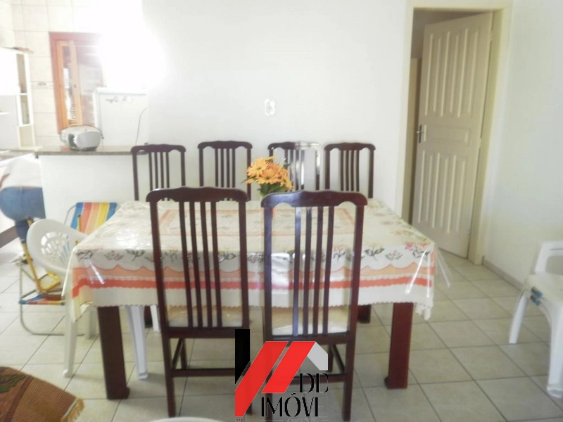 CASA NA ZONA NORTE: 3ª foto da galeria de imagens do imóvel