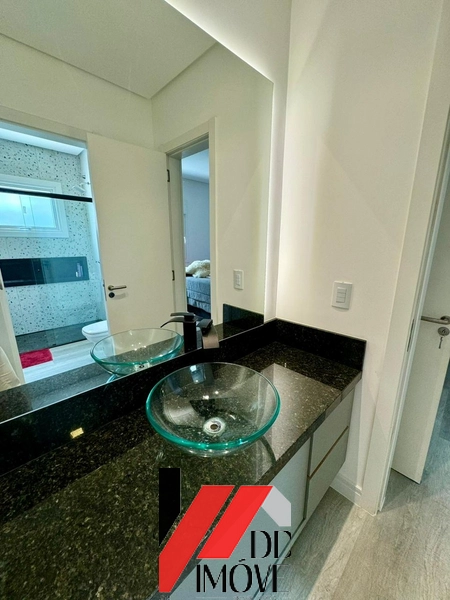 CASA AMPLA COM PISCINA: 14ª foto da galeria de imagens do imóvel