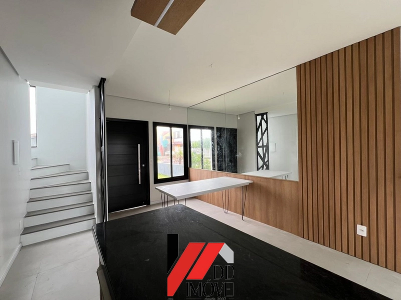 SOBRADO A 100M DO MAR: 10ª foto da galeria de imagens do imóvel