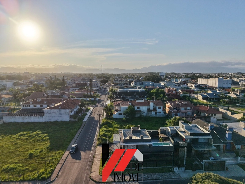 CASA ALTO PADRÃO  COM TERRAÇO E PISCINA  À VENDA: 6ª foto da galeria de imagens do imóvel
