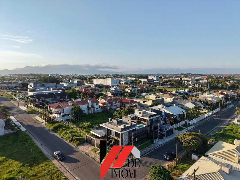 CASA ALTO PADRÃO  COM TERRAÇO E PISCINA  À VENDA: 5ª foto da galeria de imagens do imóvel