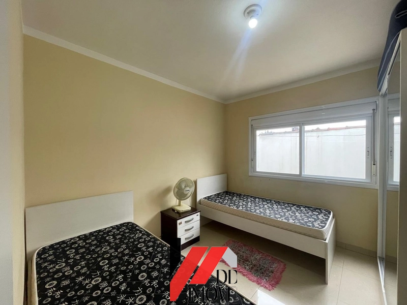 APARTAMENTO TÉRREO A 3 QUADRAS DO MAR!: 2ª foto da galeria de imagens do imóvel