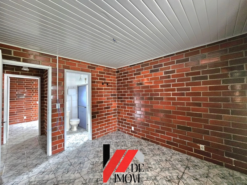 CASA PARA MORADIA OU INVESTIMENTO REGIÃO CENTRAL: 9ª foto da galeria de imagens do imóvel