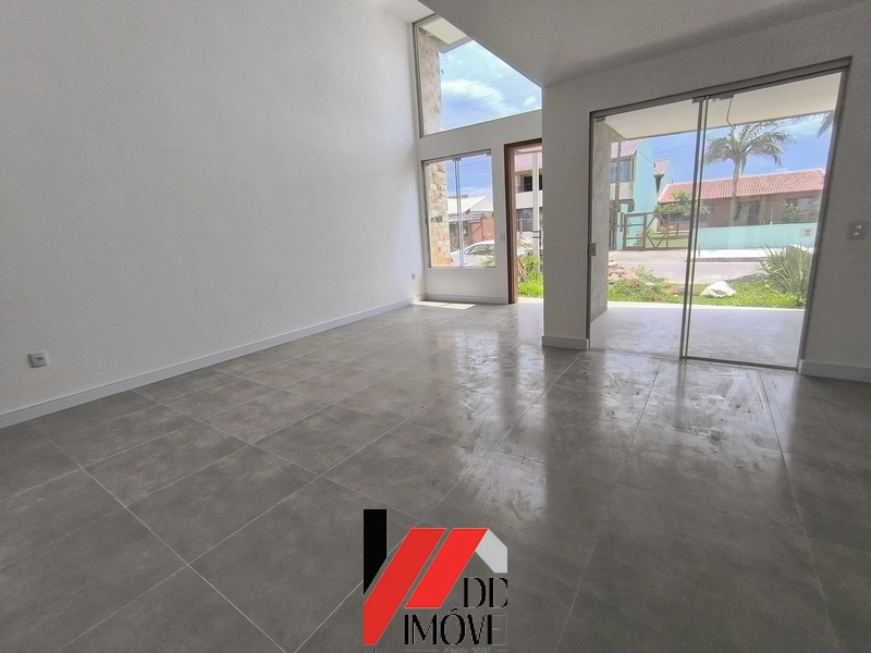 CASA NOVA COM TERRAÇO E VISTA PARA O MAR: 2ª foto da galeria de imagens do imóvel