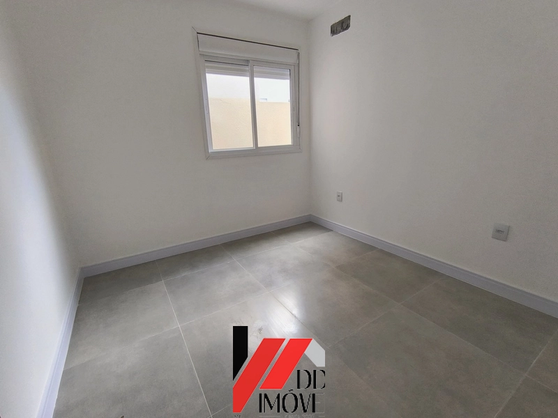 CASA NOVA COM TERRAÇO E VISTA PARA O MAR: 4ª foto da galeria de imagens do imóvel