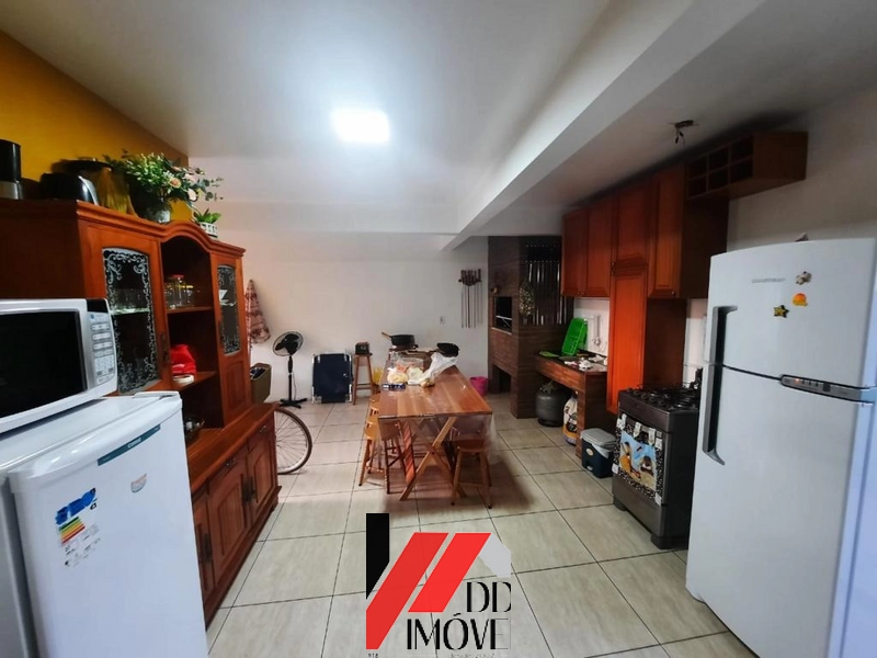 Casa à Venda em Capão Novo perto da Avenida Principal e da praia: 15ª foto da galeria de imagens do imóvel