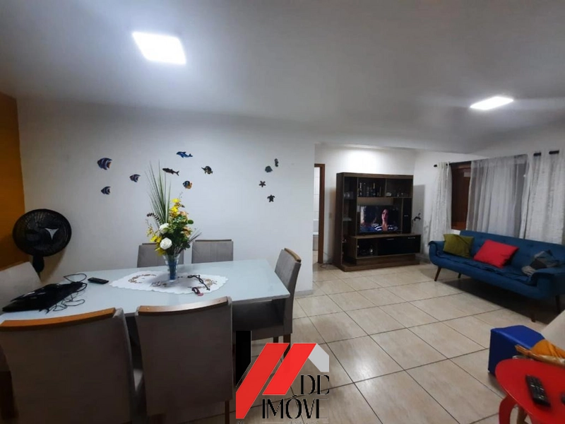 Casa à Venda em Capão Novo perto da Avenida Principal e da praia: 22ª foto da galeria de imagens do imóvel