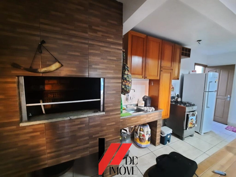 Casa à Venda em Capão Novo perto da Avenida Principal e da praia: 16ª foto da galeria de imagens do imóvel