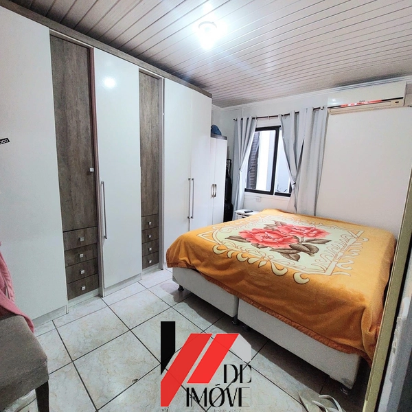 Casa à Venda com 3 dormitórios no bairro são jorge!: 16ª foto da galeria de imagens do imóvel