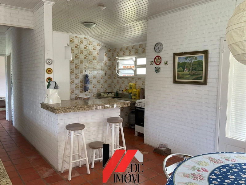 CASA EM ATLÂNTIDA COM 4 DORMITÓRIOS!!: 3ª foto da galeria de imagens do imóvel