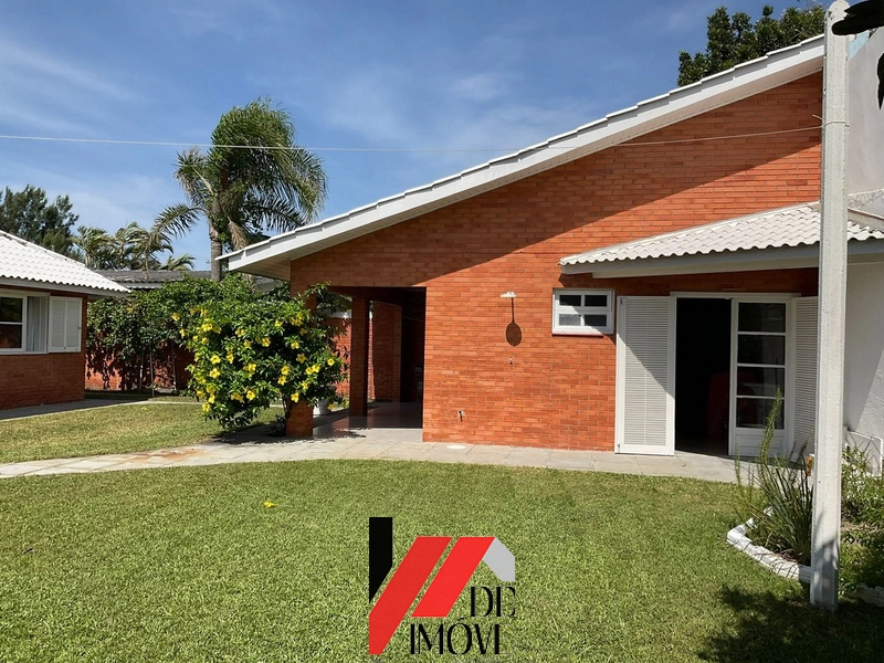 CASA EM ATLÂNTIDA COM 4 DORMITÓRIOS!!: 14ª foto da galeria de imagens do imóvel