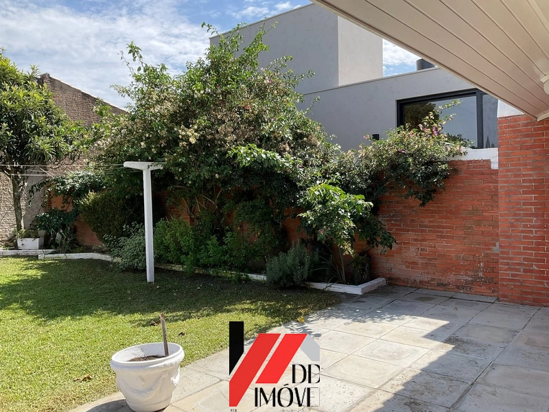 CASA EM ATLÂNTIDA COM 4 DORMITÓRIOS!!: 13ª foto da galeria de imagens do imóvel
