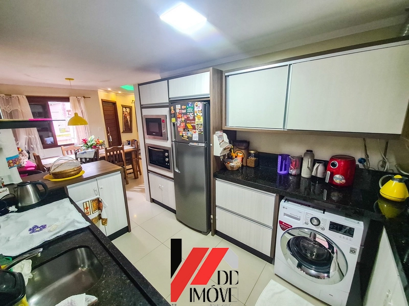 CASA PERTINHO DO MAR E TODA MOBILIADA!!: 3ª foto da galeria de imagens do imóvel