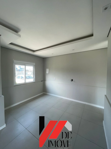 CASA DE FRENTE PARA AVENIDA PRINCIPAL DO BAIRRO: 7ª foto da galeria de imagens do imóvel