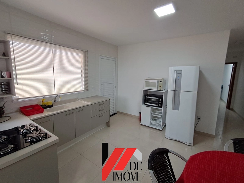 CASA COM 1 DORMITORIO E 1 SUITE: 7ª foto da galeria de imagens do imóvel
