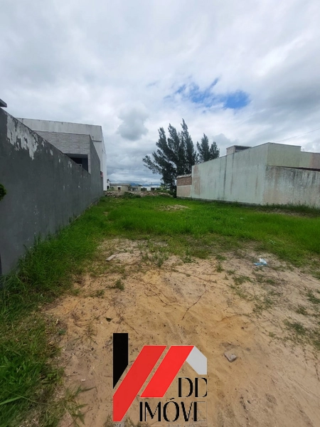 TERRENO ATERRADO: 3ª foto da galeria de imagens do imóvel