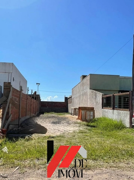 TERRENO ATERRADO: 1ª foto da galeria de imagens do imóvel