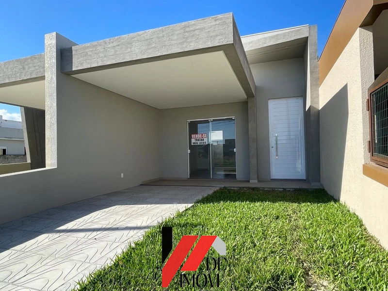 CASA MUITO BEM LOCALIZADA: 1ª foto da galeria de imagens do imóvel