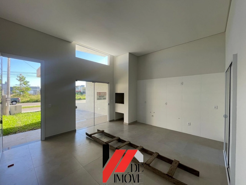 CASA MUITO BEM LOCALIZADA: 2ª foto da galeria de imagens do imóvel