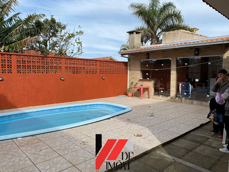 CASA NA ZONA NOVA 2 QUADRAS DO MAR: 2ª foto da galeria de imagens do imóvel