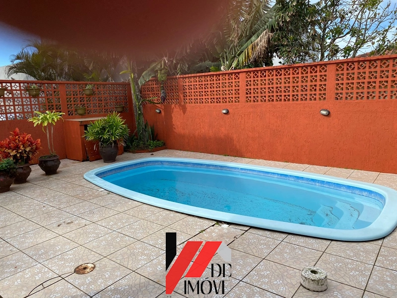 CASA NA ZONA NOVA 2 QUADRAS DO MAR: 4ª foto da galeria de imagens do imóvel