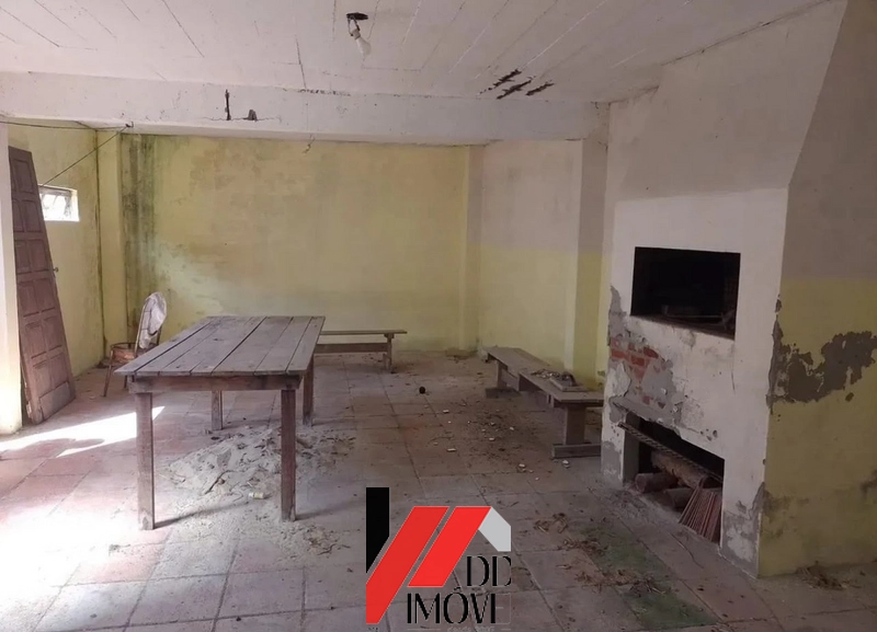 CASA EM TERRENO AMPLO PRÓXIMO AO MAR: 21ª foto da galeria de imagens do imóvel