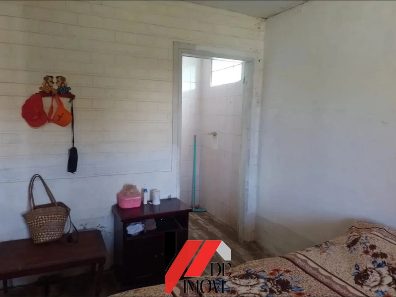 CASA EM TERRENO AMPLO PRÓXIMO AO MAR: 11ª foto da galeria de imagens do imóvel