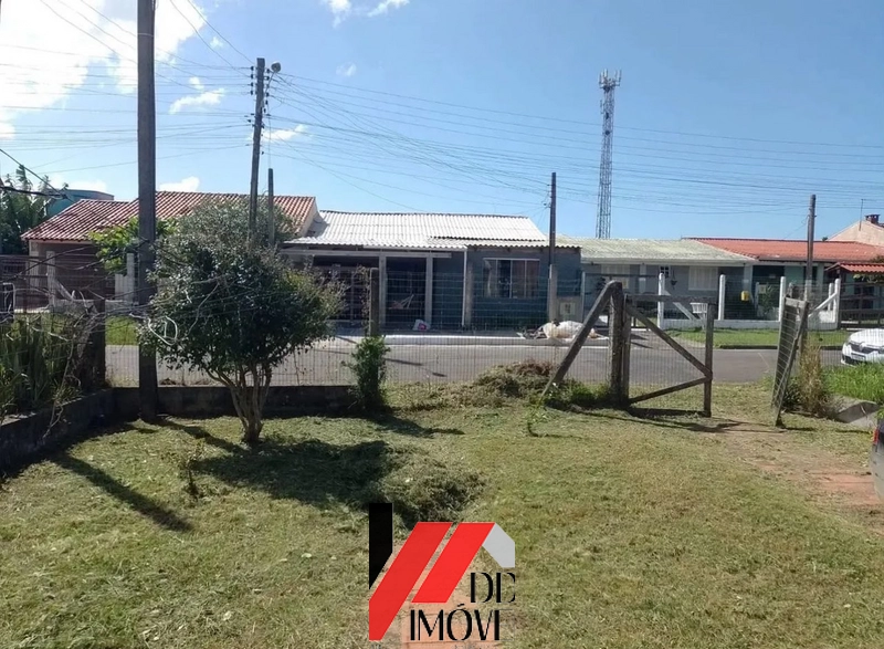 CASA EM TERRENO AMPLO PRÓXIMO AO MAR: 14ª foto da galeria de imagens do imóvel