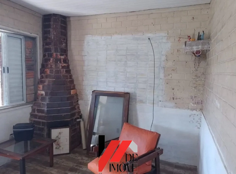 CASA EM TERRENO AMPLO PRÓXIMO AO MAR: 12ª foto da galeria de imagens do imóvel