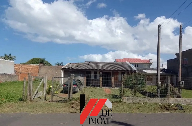 CASA EM TERRENO AMPLO PRÓXIMO AO MAR: 20ª foto da galeria de imagens do imóvel