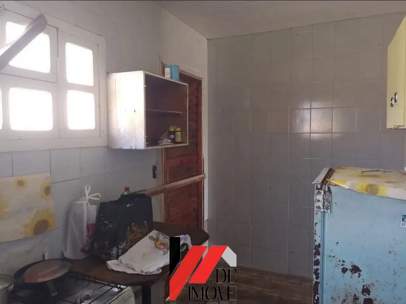 CASA EM TERRENO AMPLO PRÓXIMO AO MAR: 18ª foto da galeria de imagens do imóvel