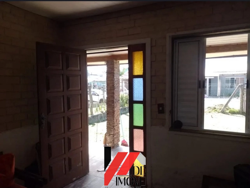 CASA EM TERRENO AMPLO PRÓXIMO AO MAR: 4ª foto da galeria de imagens do imóvel