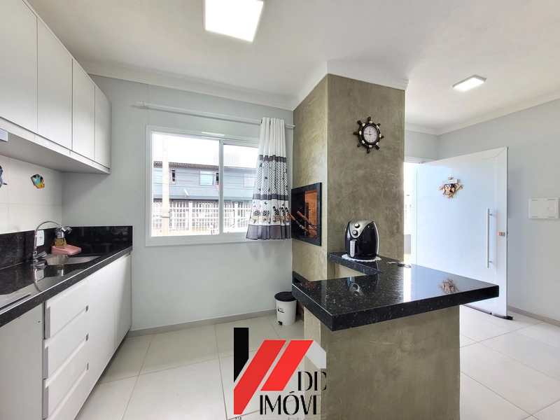 CASA NOVA LADO MAR NO JARDIM BEIRA MAR: 2ª foto da galeria de imagens do imóvel