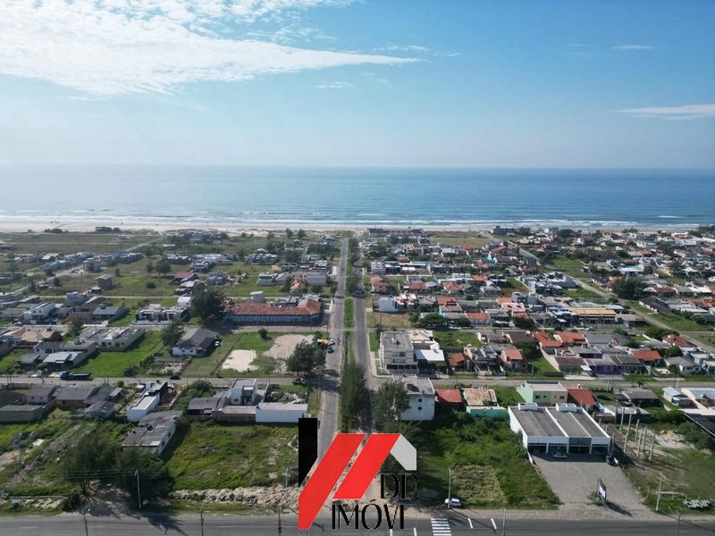 CASA COM 3 DORMITÓRIOS: 22ª foto da galeria de imagens do imóvel
