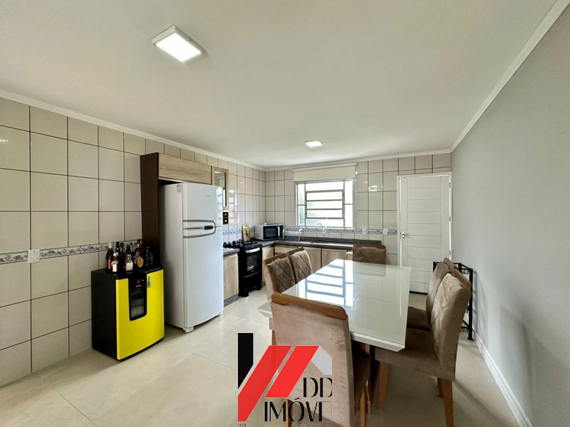 CASA A VENDA NO CAPÃO NOVO: 3ª foto da galeria de imagens do imóvel