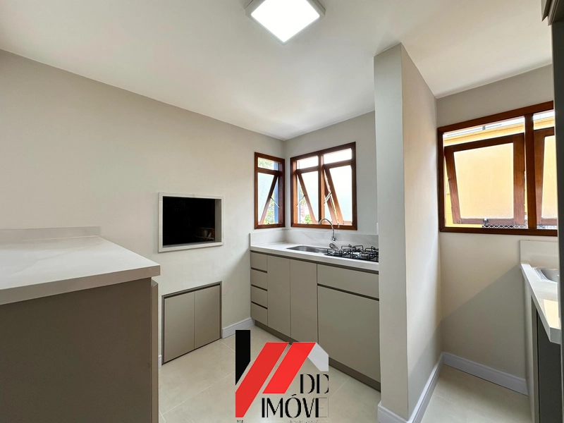APARTAMENTO À VENDA! NO CORAÇÃO DA CIDADE!! TODO REFORMADO: 6ª foto da galeria de imagens do imóvel