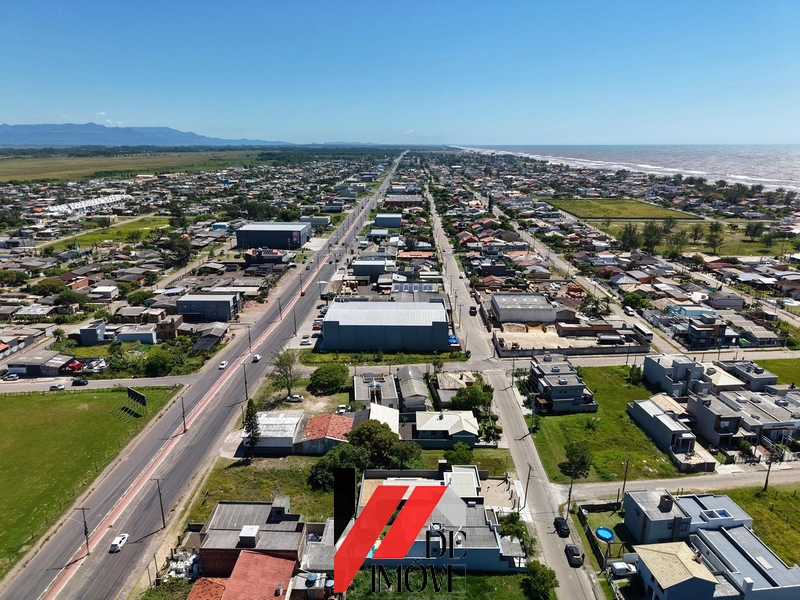 Casa pertinho do mar estilo Rústico & Moderno: 10ª foto da galeria de imagens do imóvel