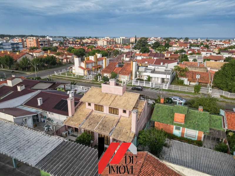 CASA PRONTA PARA USO EM CAPÃO NOVO À VENDA!: 7ª foto da galeria de imagens do imóvel