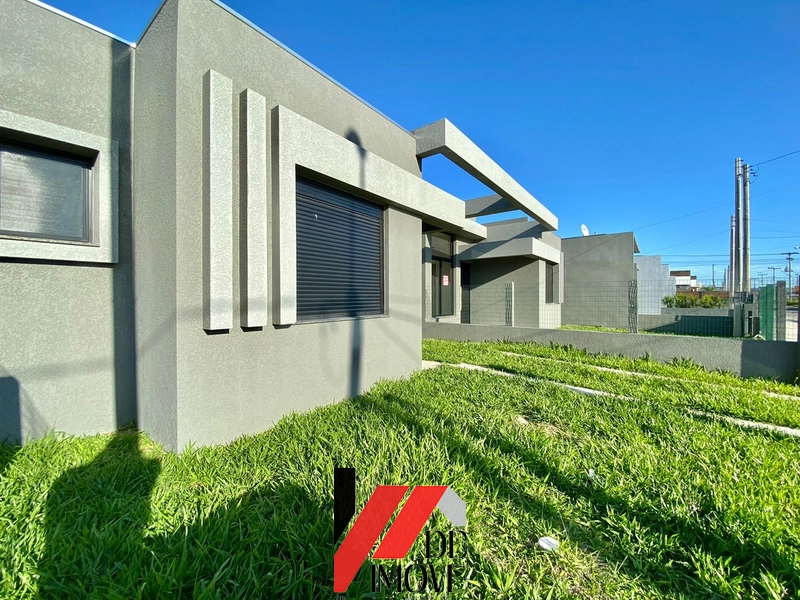 CASA A VENDA COM PÉ DIREITO DUPLO: 6ª foto da galeria de imagens do imóvel