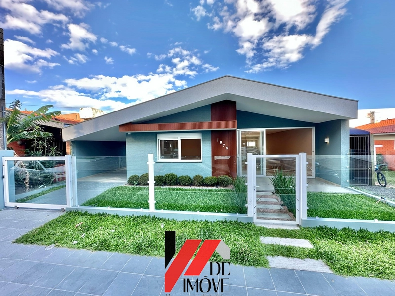 CASA ALTO PADRÃO NA BEIRA MAR DE CAPÃO DA CANOA: 1ª foto da galeria de imagens do imóvel