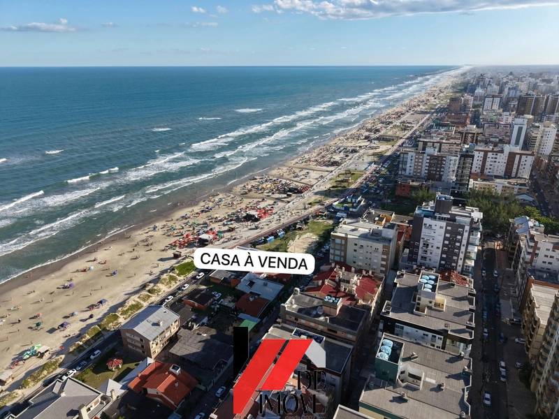 CASA ALTO PADRÃO NA BEIRA MAR DE CAPÃO DA CANOA: 2ª foto da galeria de imagens do imóvel