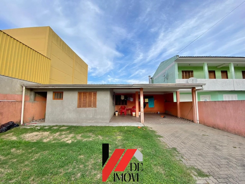 Casa muito bem localizada, na zona nova!!: 1ª foto da galeria de imagens do imóvel