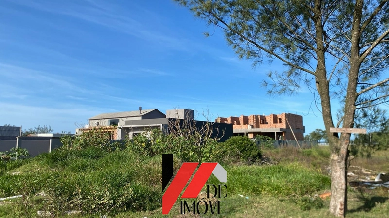 TERRENO A VENDA PERTINHO DO MAR: 1ª foto da galeria de imagens do imóvel