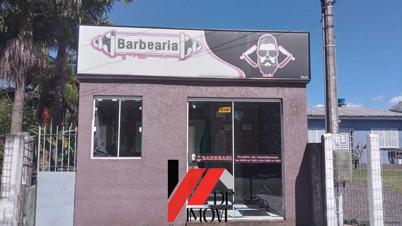 TERRENO COM 2 CASAS + SALA COMERCIAL: 1ª foto da galeria de imagens do imóvel
