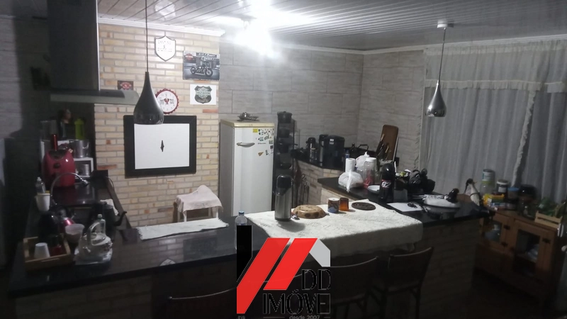 TERRENO COM 2 CASAS + SALA COMERCIAL: 3ª foto da galeria de imagens do imóvel